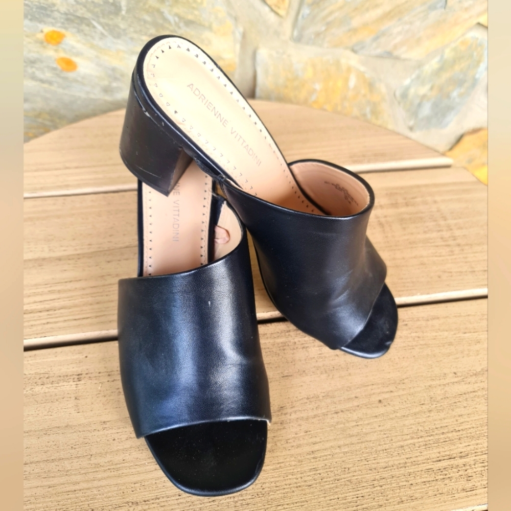 Adrienne Vittadini Black Slide Open Toe Mule Block Heel 8.5 M